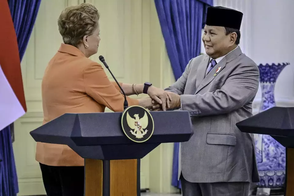 President Prabowo Subianto hosts New Development Bank (NDB) President Dilma Rousseff at the Merdeka Palace in Jakarta on March 25, 2025. (Photo Courtesy of Presidential Press Bureau)