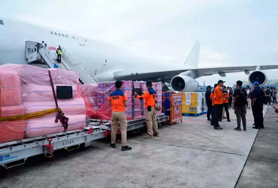Indonesia sends off humanitarian assistance to Myanmar from the Halim Perdanakusuma airport in Jakarta on April 3, 2025. (Photo Courtesy of Foreign Affairs Ministry)