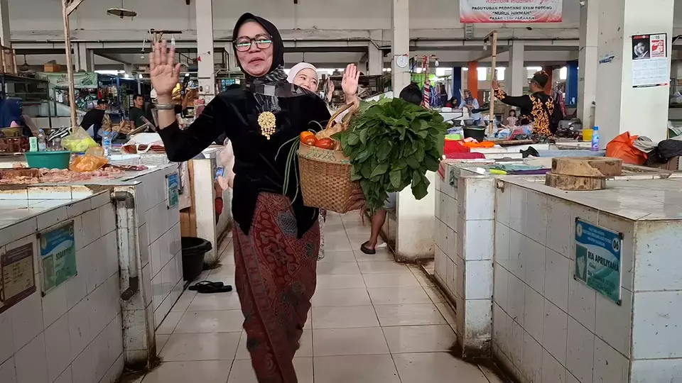 From Bricks to Boardrooms: Indonesia’s Women Honor Kartini with Pride and Purpose