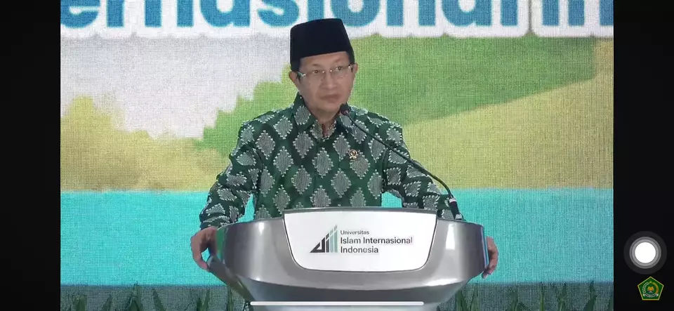 Religious Affairs Minister Nasaruddin Umar inaugurates the construction of Pesantren Istiqlal Internasional Indonesia at UIII in Depok on Tuesday, April 22, 2025. (Beritasatu.com/Alfida Rizky Febrianna)
