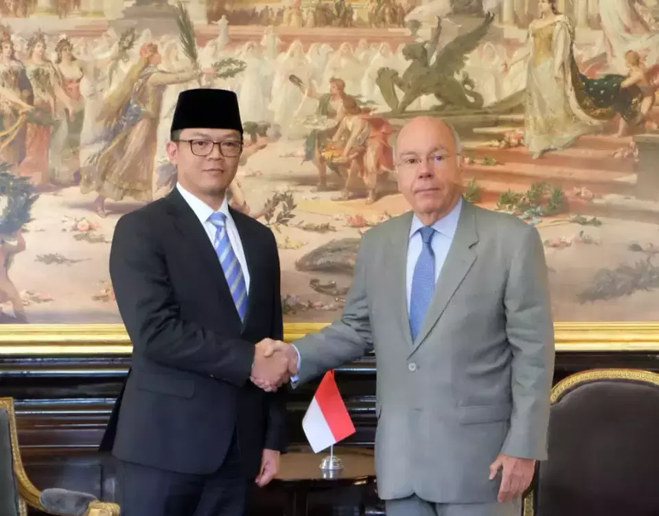 Indonesia, Brazil Talk Free Meal Program