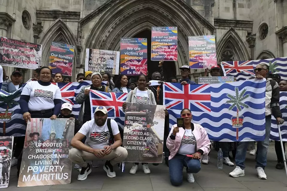 UK Signs Agreement to Hand Sovereignty of Disputed Chagos Islands to Mauritius