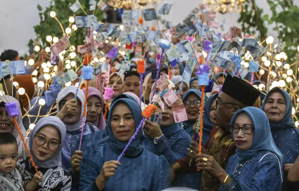 Prabowo’s $1.5 Billion Economic Stimuli: Are They Good Enough?