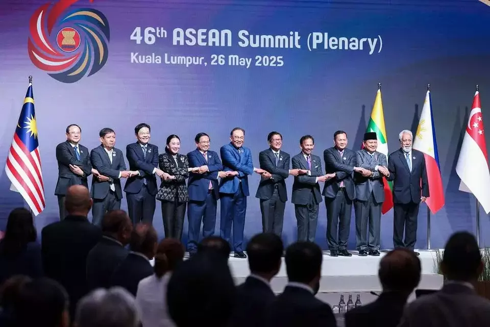 ASEAN leaders as well as East Timor's Prime Minister Xanana Gusmao pose for a picture before the group's plenary session of the summit in Kuala Lumpur on May 26, 2025. (Photo Courtesy of Presidential Press Bureau)