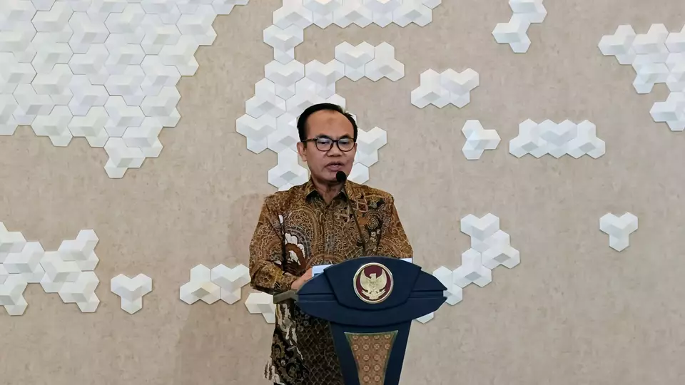 Susiwijono Moegiarso, Secretary of the Coordinating Ministry for Economic Affairs and Head of the National SEZ Council Implementation Team, speaks at the ministry office in Jakarta on Sept. 9, 2025. (Beritasatu.com/Akmalal Hamdhi)