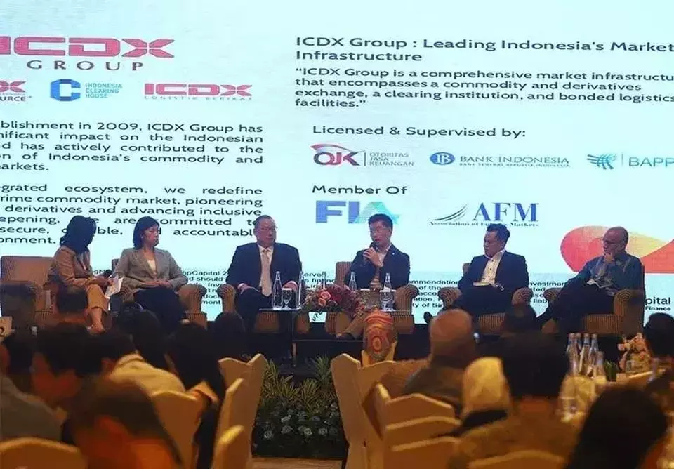 Speakers share views during the Phillip Trading Symposium in Jakarta, Monday, Sept. 15, 2025. (Handout)