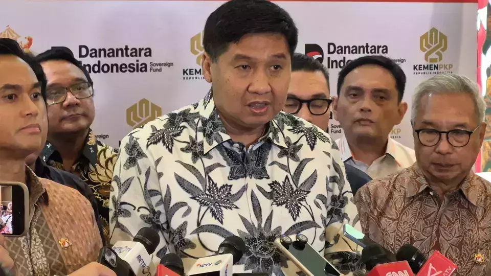 Housing and Settlement (PKP) Minister Maruarar Sirait reports the ministry's achievements in the national subsidized housing program. As of September 15, 2025, a total of 175,662 subsidized housing units had been handed over to the public. (Beritasatu.com/Muhammad Farhan)