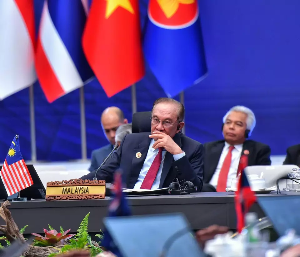 Malaysian Prime Minister Anwar Ibrahim leads the 5th Regional Comprehensive Economic Partnership (RCEP) Summit in Kuala Lumpur on Oct. 27, 2025. (Photo Courtesy of 2025 ASEAN Malaysia)