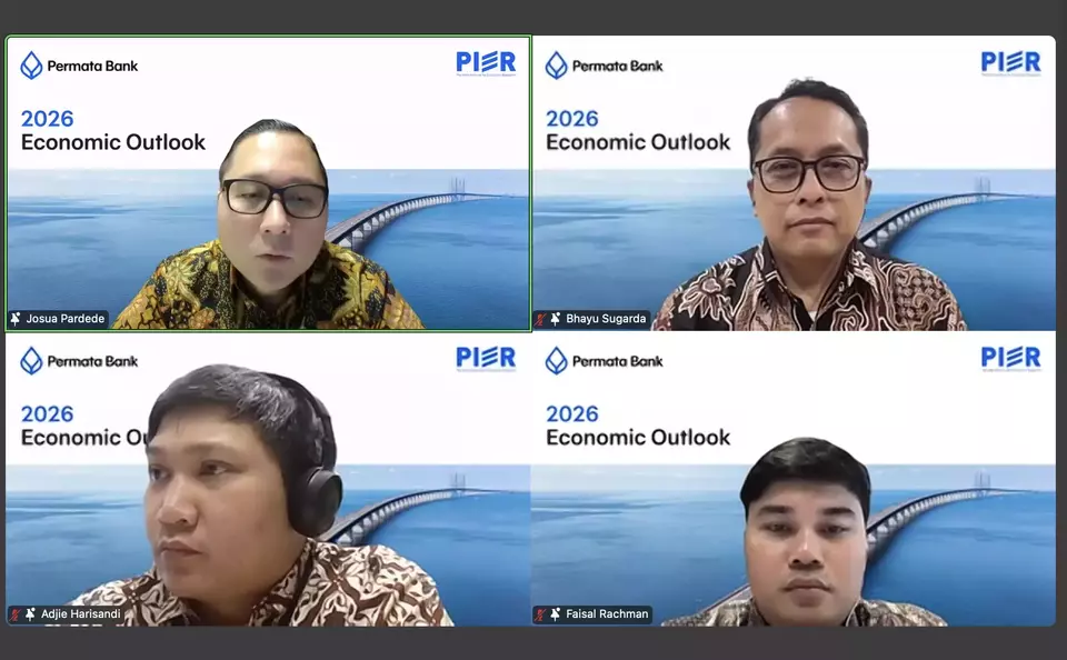 Permata Bank economists speak during a virtual media briefing on the 2026 Economic Outlook, Friday Feb. 20, 2026. (Screenshot)