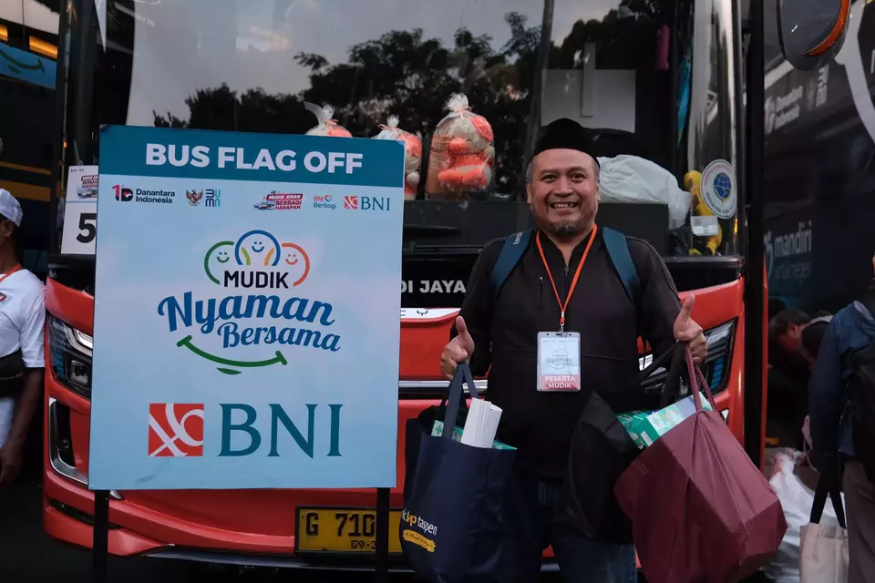 BNI dispatches over 7,000 travelers to various destinations in Java and Sumatra for the 2026 Eid homecoming season. Budi Arief is one of those participants. (Photo Courtesy of BNI) 