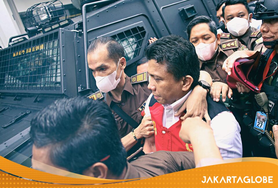 Jakarta Court Set To Try 11 Suspects In Notorious Cop Murder Case