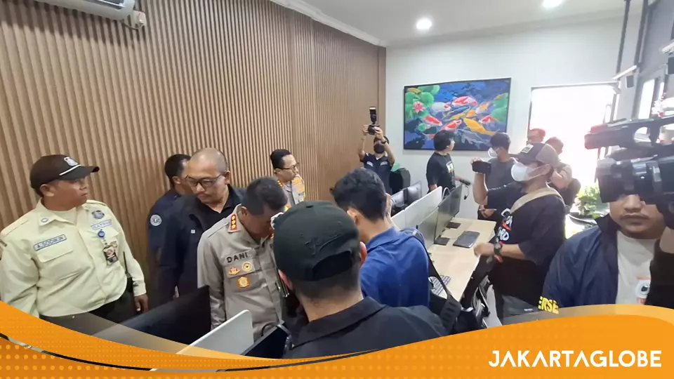 Online Gambling Office Raided by Jakarta Police, Staff from Communications Ministry Implicated