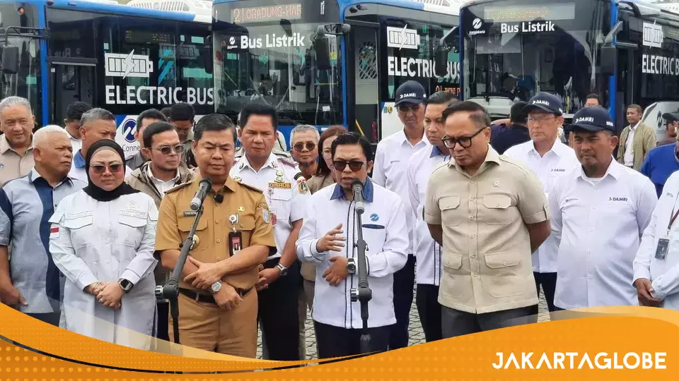 TransJakarta Launches 200 New Electric Buses